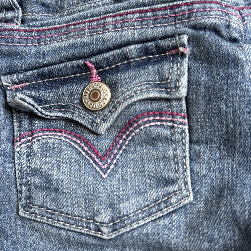 Levi’s Blue Jeans Size 3T Skimmer Capri Embroidered Hearts Toddler Girl - Picture 5 of 8
